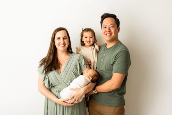 James Lee' '05 and family