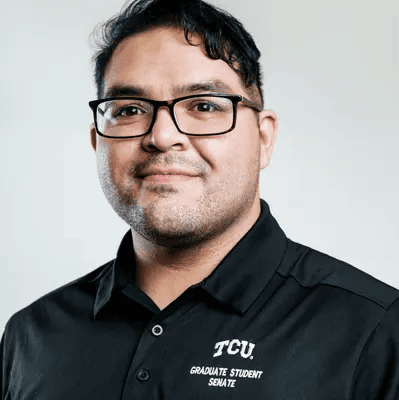 Julian Gomez ’18