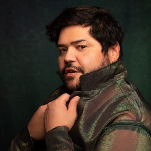 Harvey Guillen Featured