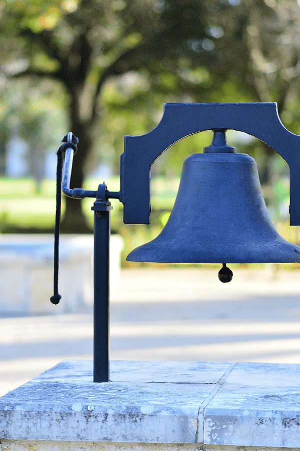 Link to Open the Latest Victory Bell - Monthly Newsletter for Alumni & Friends