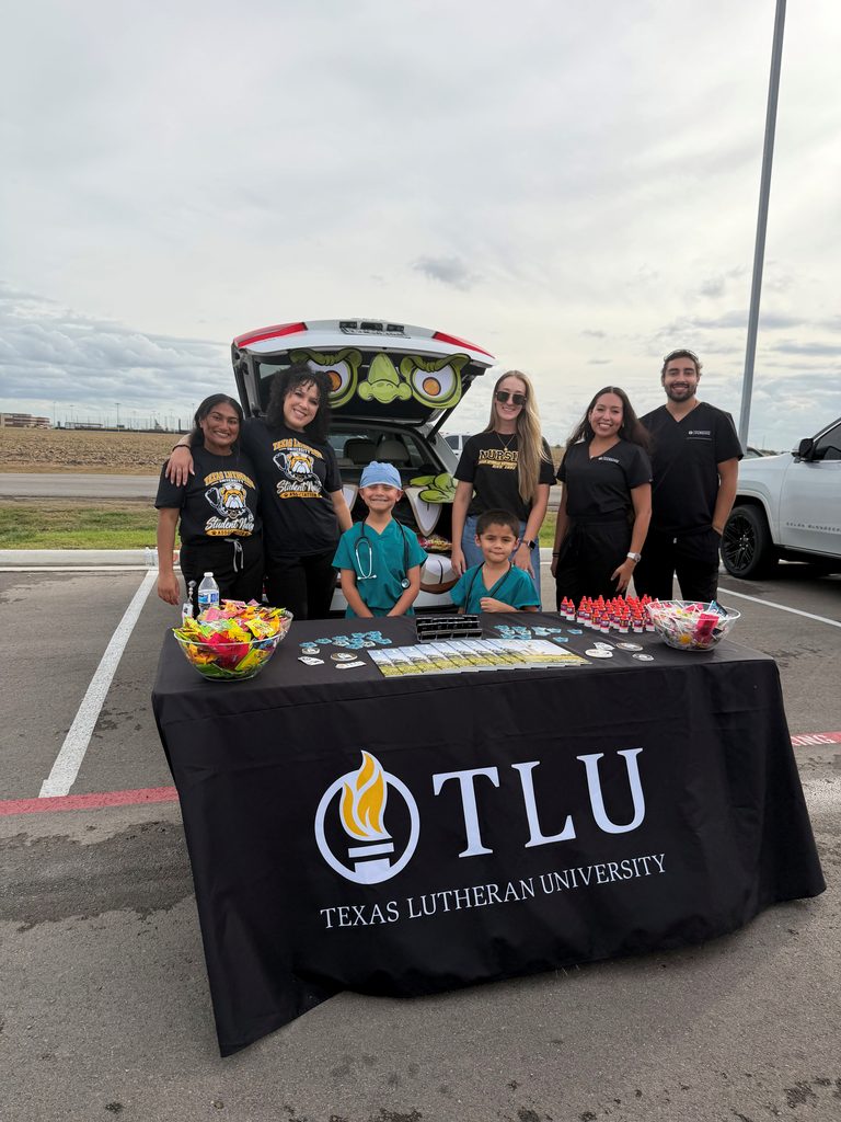 TLU nursing students at trunk-or-treat eveng